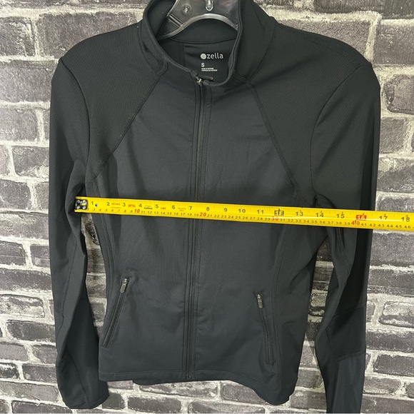 Zella Live In Performance Jacket in Black - Size S - Picture 8 of 8
